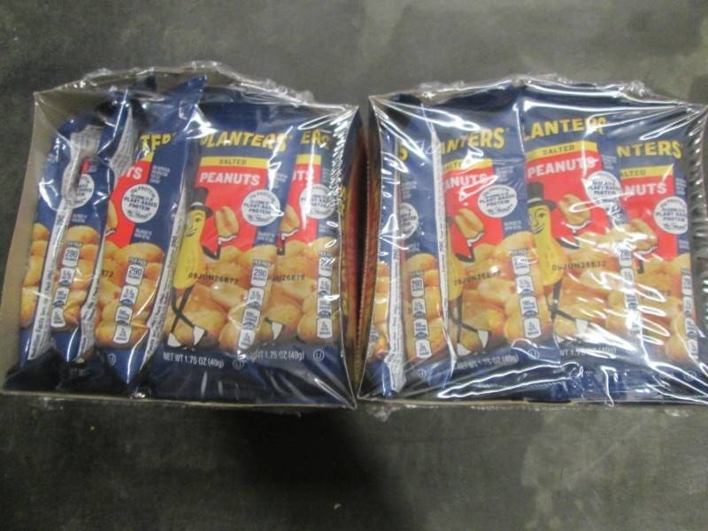 24 1.75 oz Packs of Planters peanuts