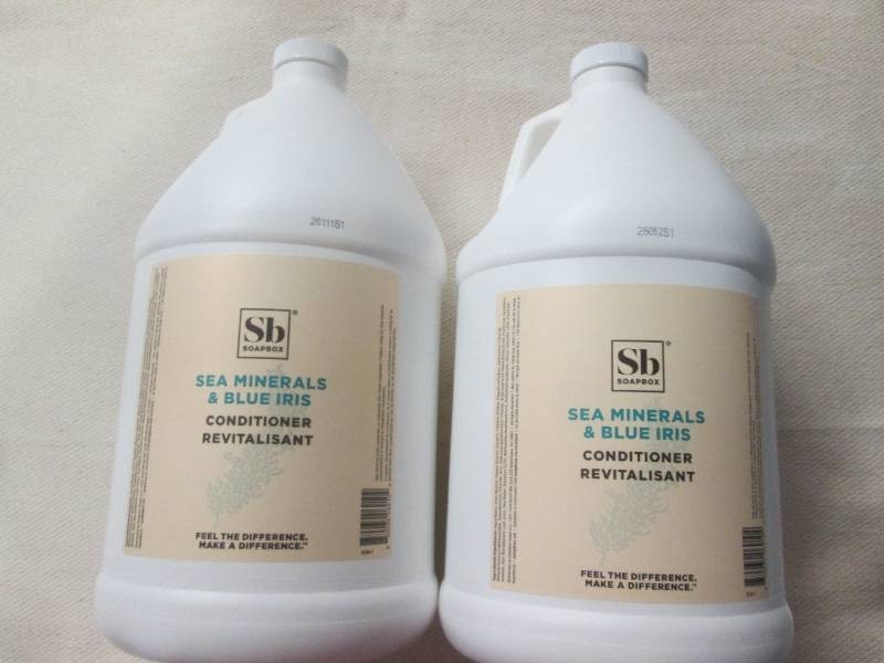 2 Gallons Soapbox seainerals and bl...
