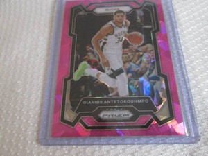 2023-24 Prizm Giannis Antetokounmpo...