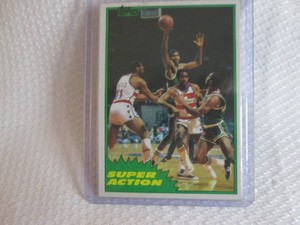 1980-81 Topps Robert Parish Card...