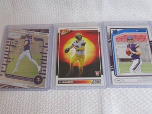 Assorted JJ McCarthy Rookie Cards...