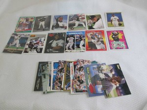 Assorted Frank Thomas Cards...