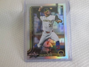 2025 Topps Paul Skenes Rainbow Foil...