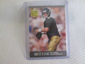 1991 Ultra Brett Favre Rookie Card...