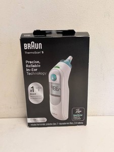NEW BRAUN THERMOSCAN 5 THERMOMETER