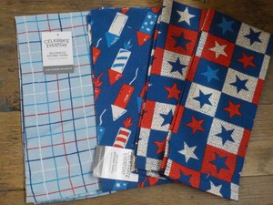 4 Kitchen Towels