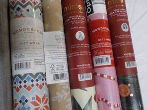 5 rolls of Gift Wrapping Paper