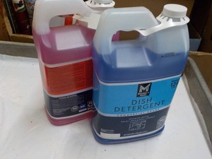 1 gallon each Members Mark Dish Detergent and Sanitizer Concentrate