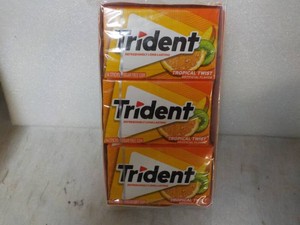 12 Trident 14 Stick packs Tropical Twist Sugar Free Gum