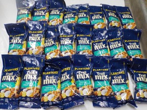 24 Planters 2.0 Bags Trail Mix