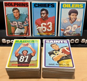(138) 1972 Topps Football Cards Stars, Vikings & More