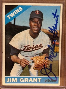 1966 Topps Jim Mud Cat Grant Autograph Minnesota Twins
