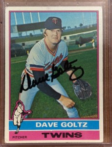 1976 Topps Dave Goltz Autgraph Minnesota Twins