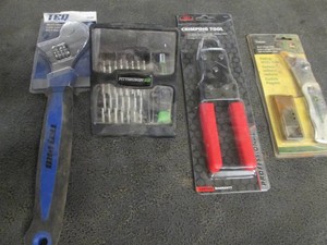 Pittsburgh Pro small driver set, wrench, crimper and folding utility knife