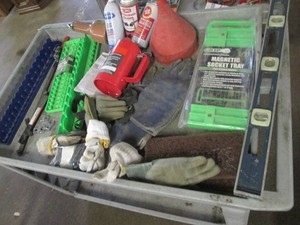 Magnetic and other socket trays, Vaper spot sprayer serpentine belt tool kit, level and more