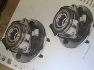 2pc 4WDAWD front wheel bearing hub assembly for Cadillac Escalade, Chevy Avalanche 1500, Express, Silverado, Tahoe, Suburban, GMC Savana, Yukon, Sierra wabs