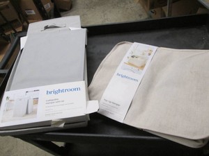 Pop up hamper and collapsible hamper with lid