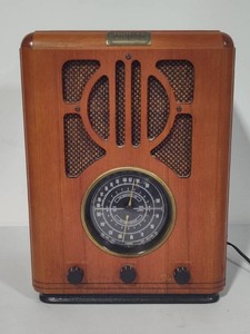 Thomas Collectors Edition RadioTape Player