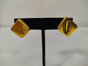 14K Yellow Gold Square Earrings