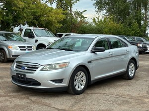 2012 FORD TAURUS SE (NO RESERVE)