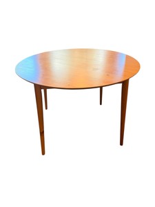 41.5 Round Natural Wood Dining Table  Seats 4