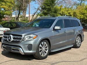 2017 MERCEDES-BENZ GLS 450 All Wheel Drive  3rd Row Seating (NO RESERVE)