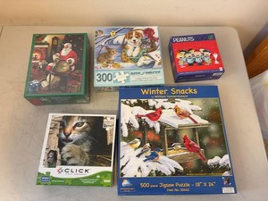 Assorted Jigsaw Puzzle Lot Peanuts Bits And Pieces Winter Themes