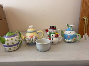 Lot of Assorted Novelty Ceramic Teapots Cups Easter Holiday Decor