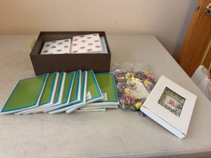 Assorted Blank Note Cards & Decorative Picture Frames Gift Lot