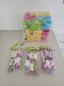 Oriental Trading Easter Party Mugs & Bunny Straws New Old Stock Set