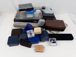 Jewelry Display Cases & Presentation Boxes Mixed Lot
