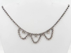 Vintage Silver-Tone Rhinestone Necklace With Multi-Drop Scalloped Design