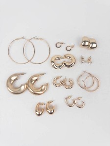 NEW Old Stock Gold Tone Earrings