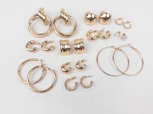 NEW Old Stock Gold-Tone Earrings