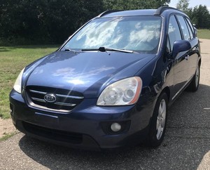 2008 Kia Rondo EX