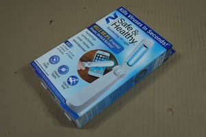 Safe & Healthy Disinfecting UV Light