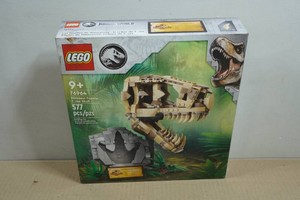 Lego Dinosaur Fossils 577-Piece Building Set