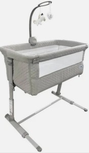 Cloud Baby Bedside Sleeper Bassinet $129.99 Retail - Brand New