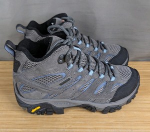 Merrell Womens Size 7 Hiking Boots $120.00 Retail - Brand New