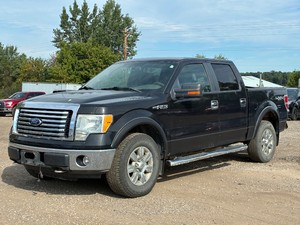 2010 FORD F-150 XLT 2 Owners  4X4  No Accidents Reported (NO RESERVE)