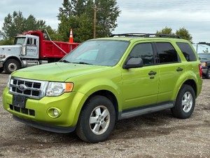 2012 FORD ESCAPE XLT 152k Miles  2 Owners  No Accidents Reported (NO RESERVE)