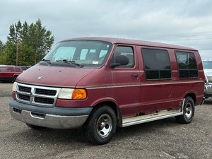 2001 DODGE RAM VAN 1500 110k Miles  1 owner  No Accidents Reported (NO RESERVE)