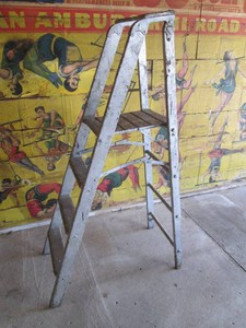 Vintage wood 5ft a-frame painters ladder