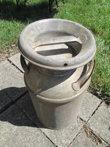 Vintage milk can with lid approx 20in tall