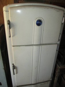 Vintage metal insulated Coolerator ice box unit