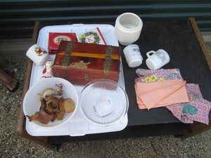 Cedar keepsake box, fire king mixing bowl and mugs, carved animal wood napkin holders plus assorted home goods and decor with covered tote