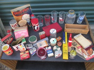 Vintage metal tins, glassware and assorted collectibles