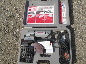 Porter Cable profile sander in hardside case with accessories