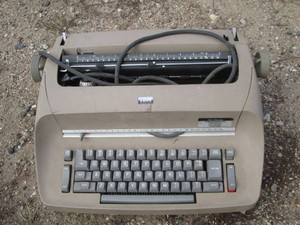 IBM selectric electric typewriter