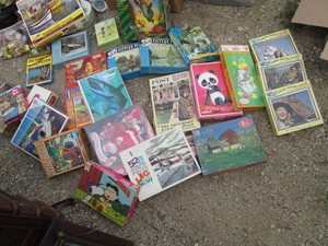 Large variety of vintage jigsaw puzzles from childrens to adult
